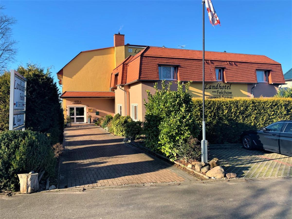 Landhotel Felchow Extérieur photo